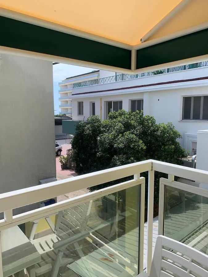 Appartamenti Monica Residence Foscolo Lido di Jesolo 0*,