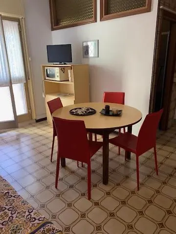 Appartamenti Monica Residence Foscolo Jesolo 0*,